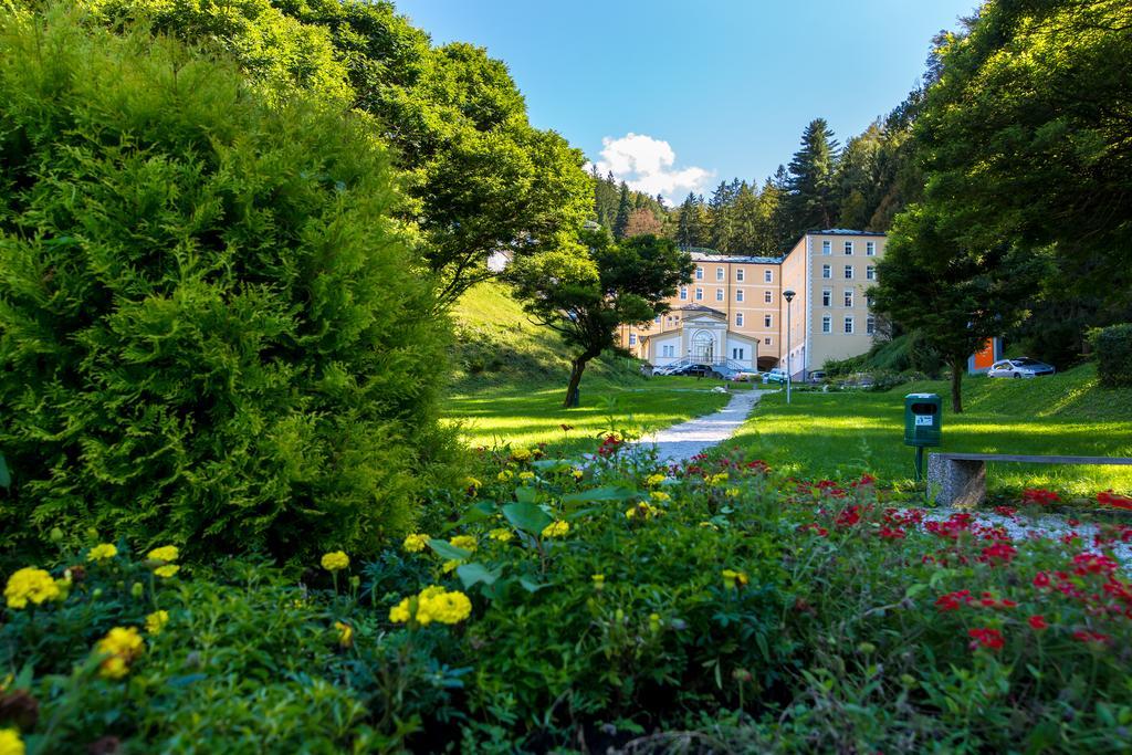 Rimske Terme - Hotel Zdraviliski Dvor Rimske Toplice Bilik gambar