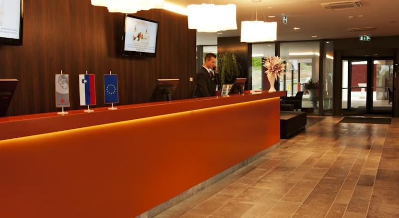 Rimske Terme - Hotel Zdraviliski Dvor Rimske Toplice Luaran gambar