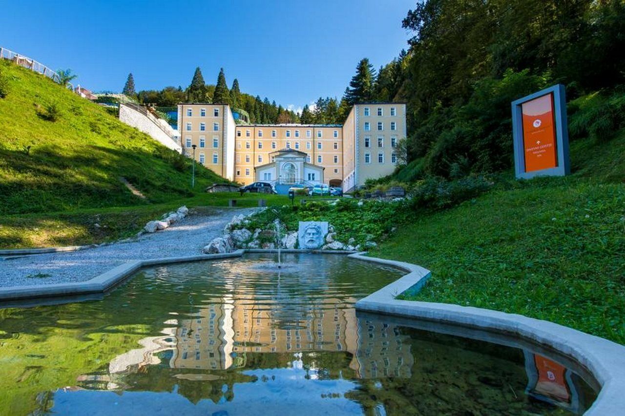 Rimske Terme - Hotel Zdraviliski Dvor Rimske Toplice Luaran gambar